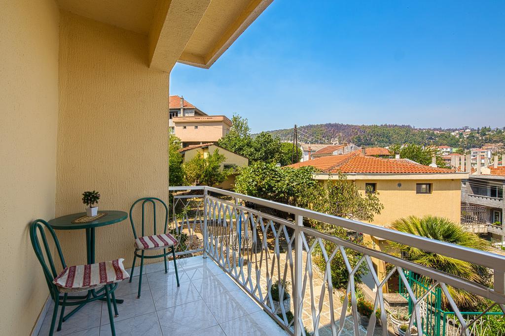 Хостел Pirate Backpackers Улцинь Экстерьер фото